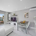 Modern With Pool & Garden - Close To Marina Lejlighed Quarteira