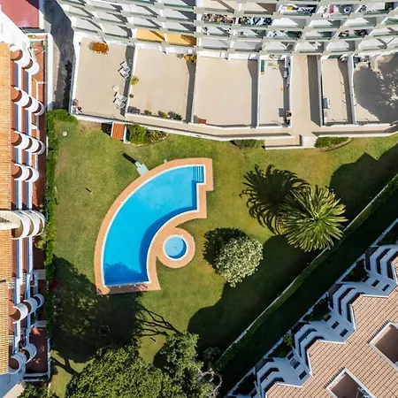 Apartman Modern With Pool & Garden - Close To Marina *
