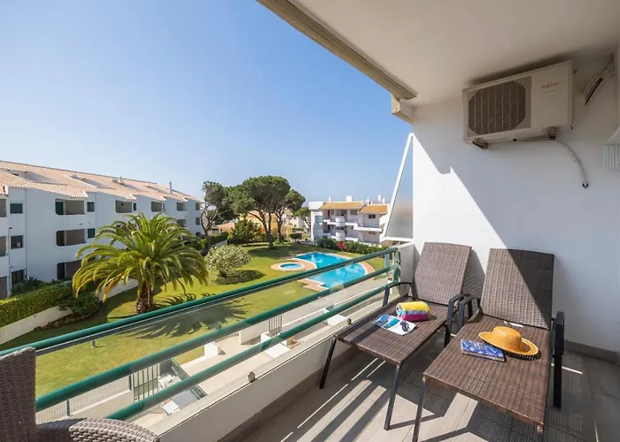 Modern With Pool & Garden - Close To Marina