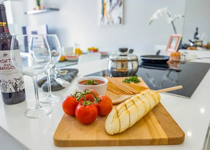 Modern With Pool & Garden - Close To Marina Apartman Quarteira